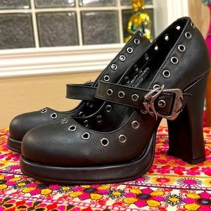 Demonia shoe chunky platform high heels dress shoes lack goth gothic punk rocker